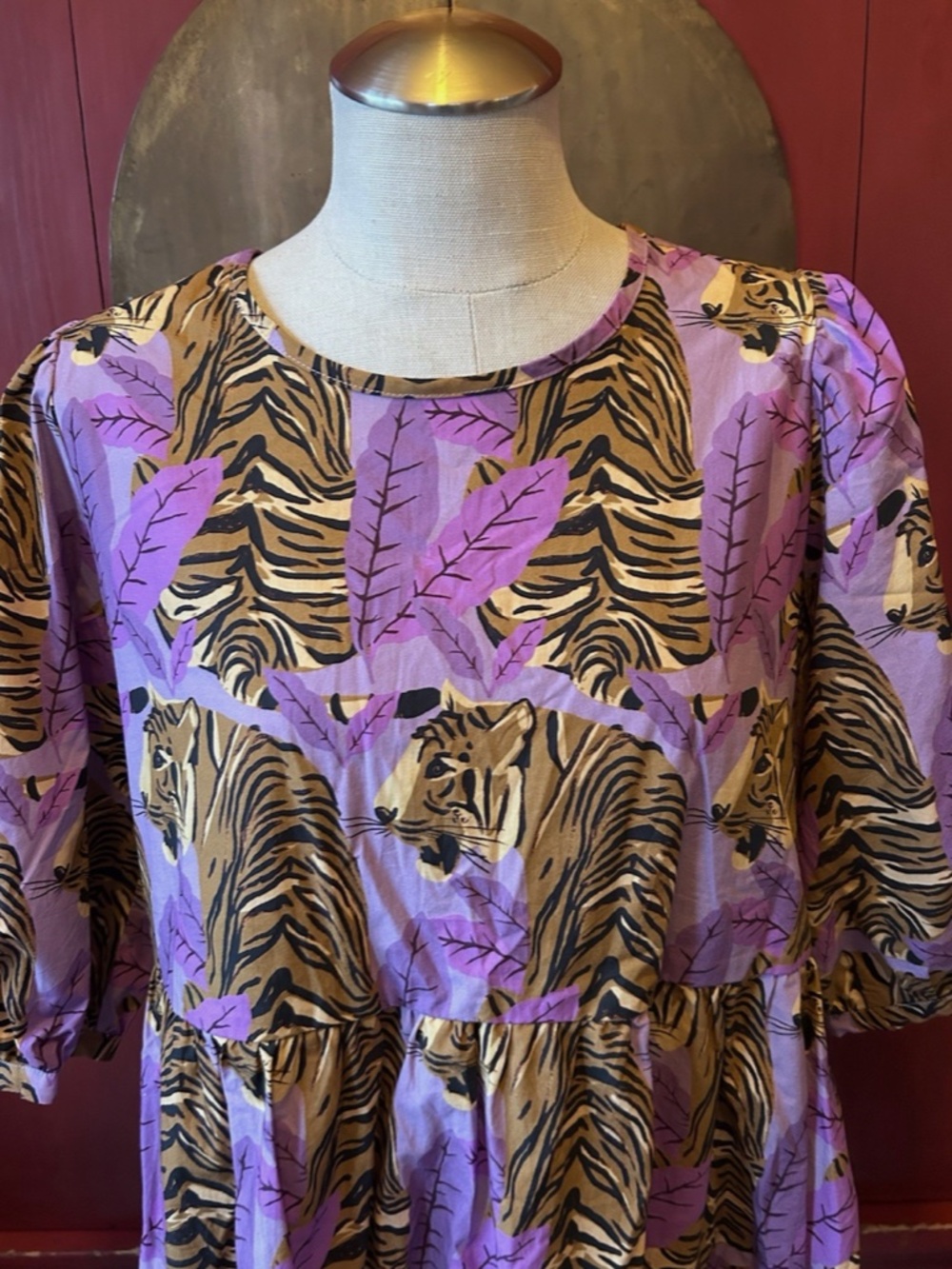 FARM Rio Tiger Leaves Lavender Puff Sleeve Mini Dress, Size Medium - Picture 5 of 9